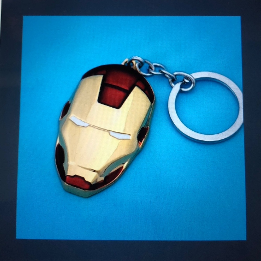 Iron Man Alloy Metal Mask Keychain/New